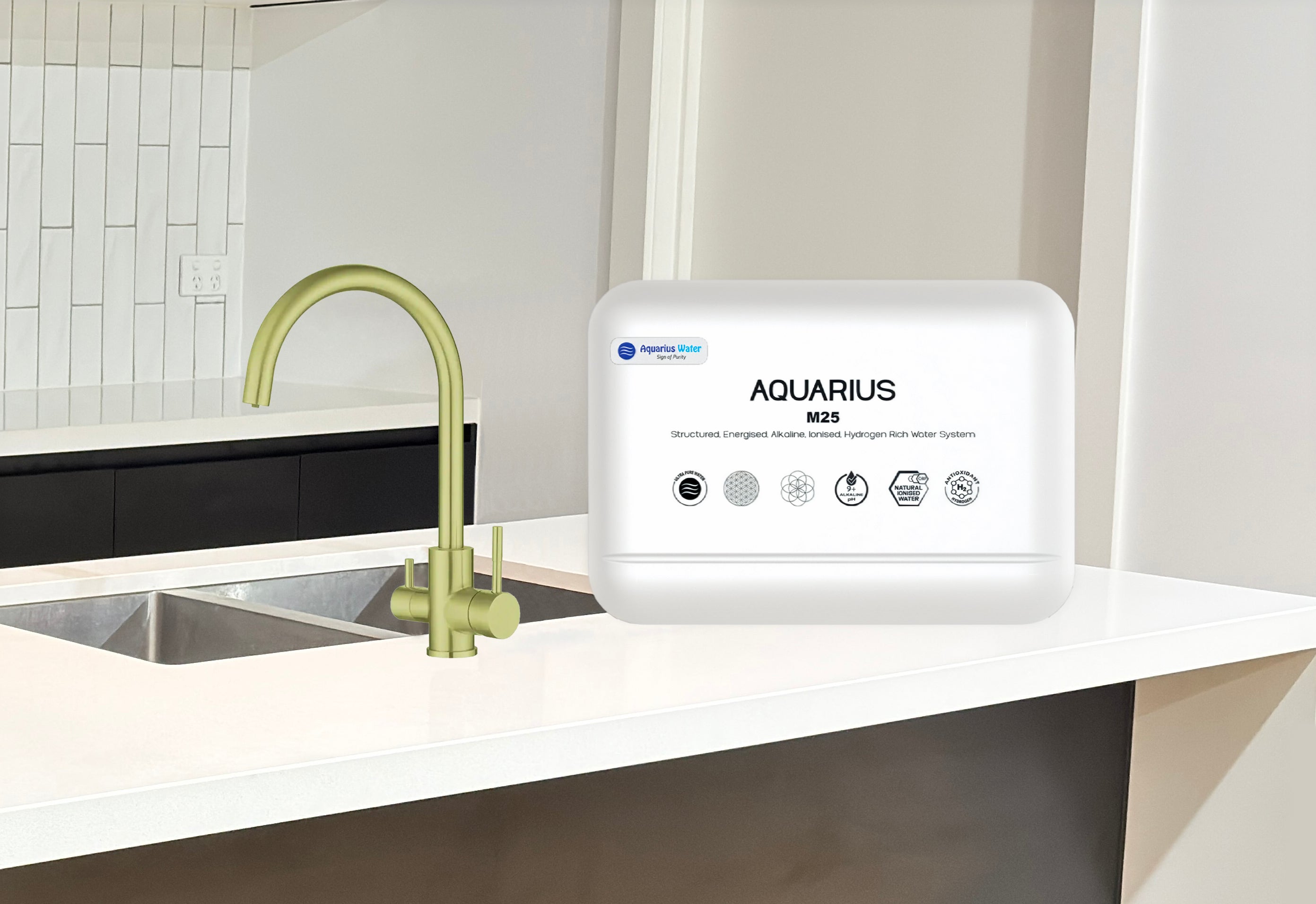 Aquarius M25 hydration system with a gold-colored 3-way tap for easy water dispensing and filtration.