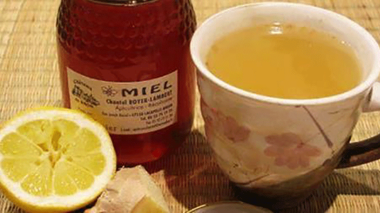 This is what happens to your body if you drink warm honey-lemon water in the morning - Alkaline World